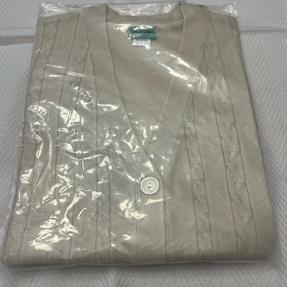Sara morgan button cardigan short sleeve